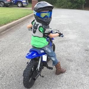 Meet your Posher, Cody